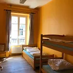 Auberge de jeunesse Logis Des Grands Chapeaux Bayeux
