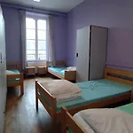 Auberge de jeunesse Logis Des Grands Chapeaux Bayeux
