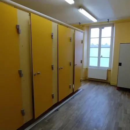 אכסניה Logis Des Grands Chapeaux באיו