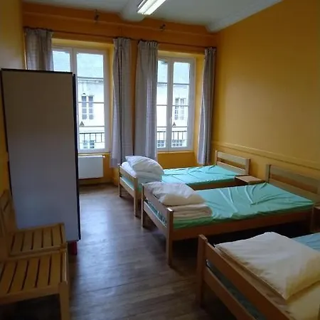 אכסניה Logis Des Grands Chapeaux *