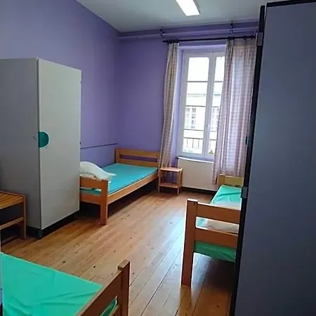 Logis Des Grands Chapeaux Hostel Bayeux