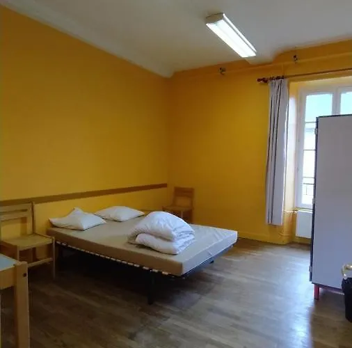 Logis Des Grands Chapeaux 旅馆 *